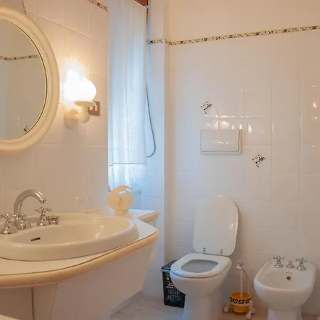 Guesthost - Comfy Near The Sea Apartamento Alguer
